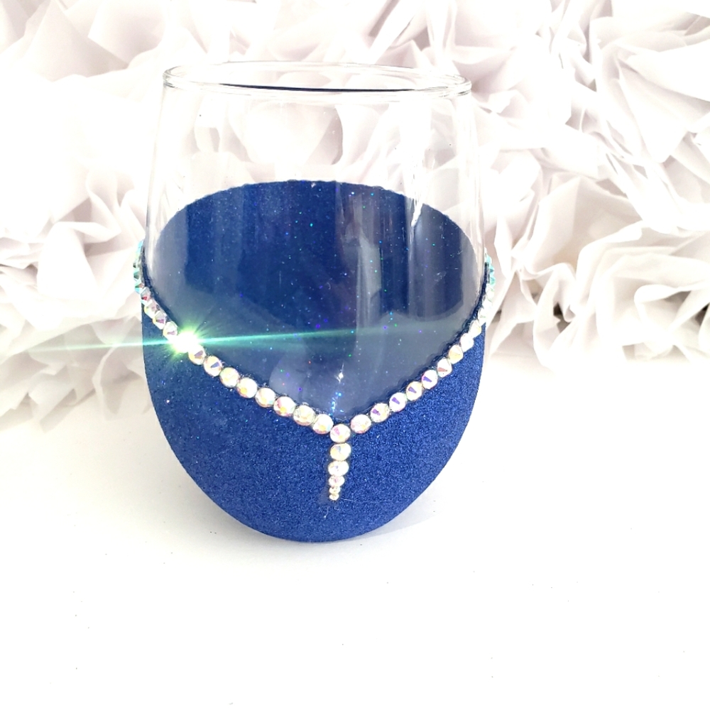 Crystal Rhinestone 🔮 Bling Hand Crafted Wine/Water 💧 🍷 Glass